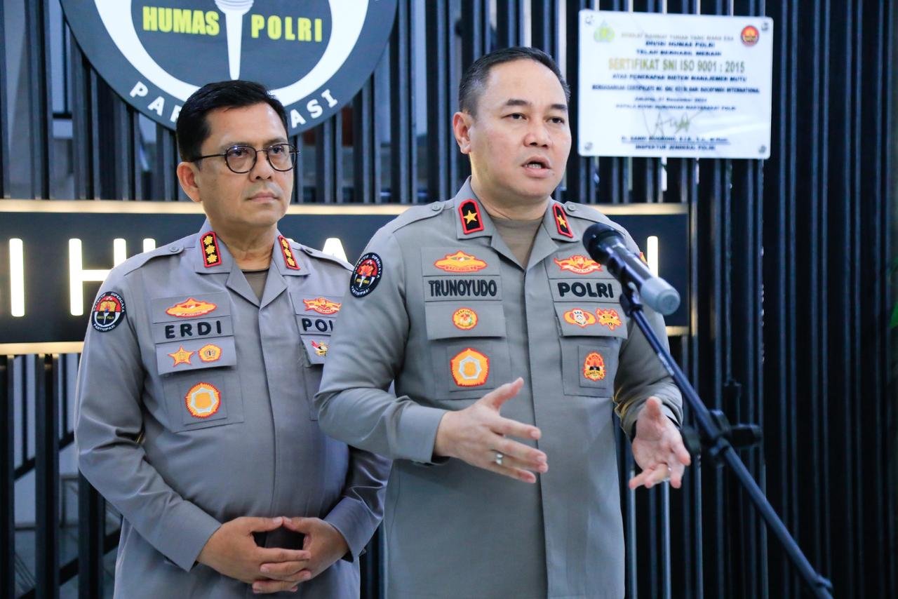 171851bb 855f 4393 8415 d1de11deee41