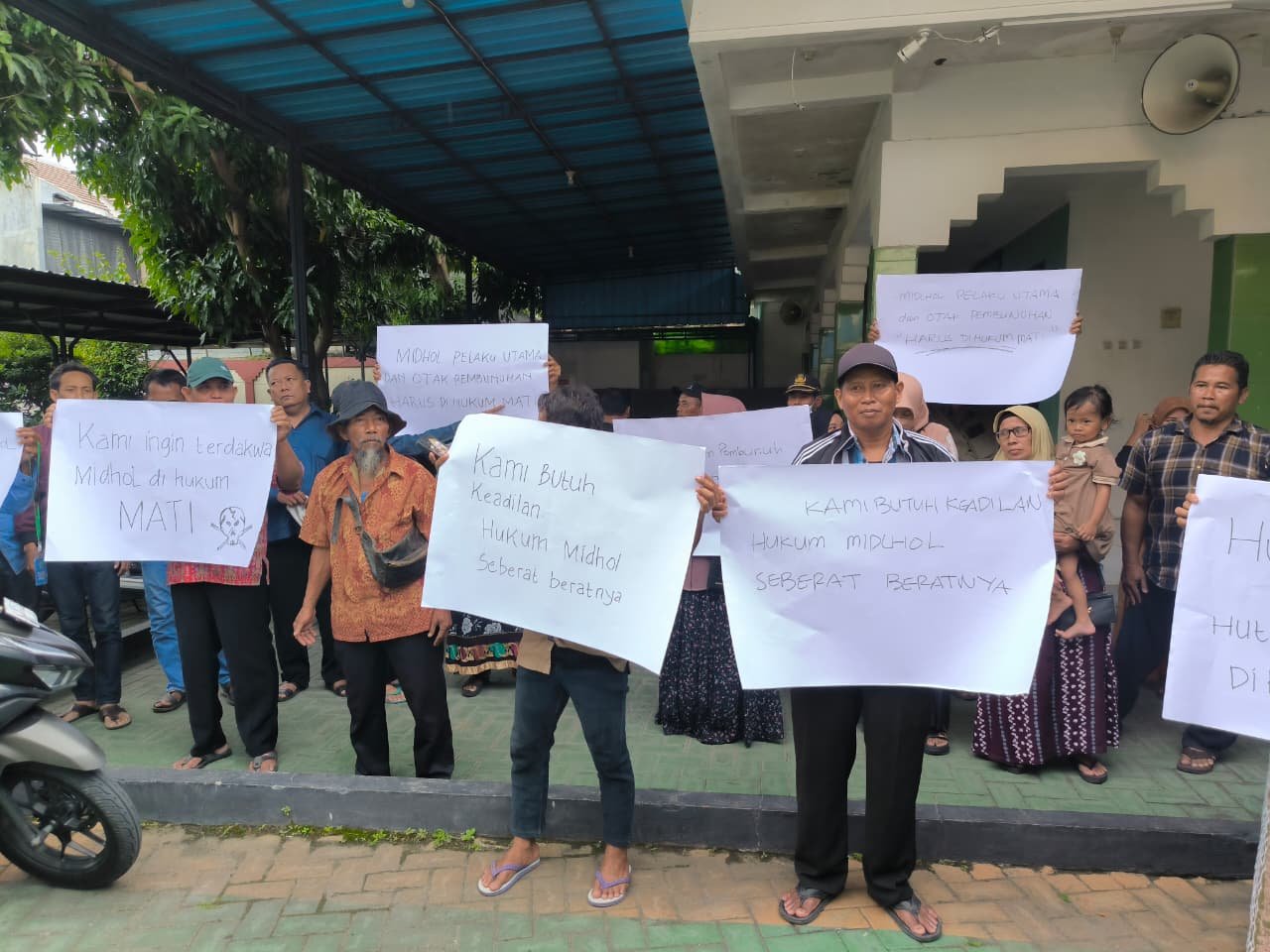 328b3e45 a562 4efb 8d1c 31e516aa8969