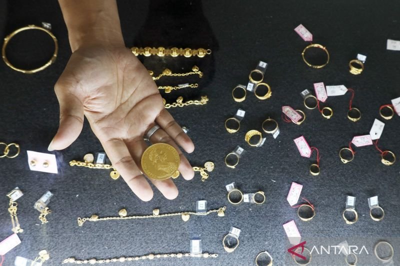 bazar emas di mamuju 2712886