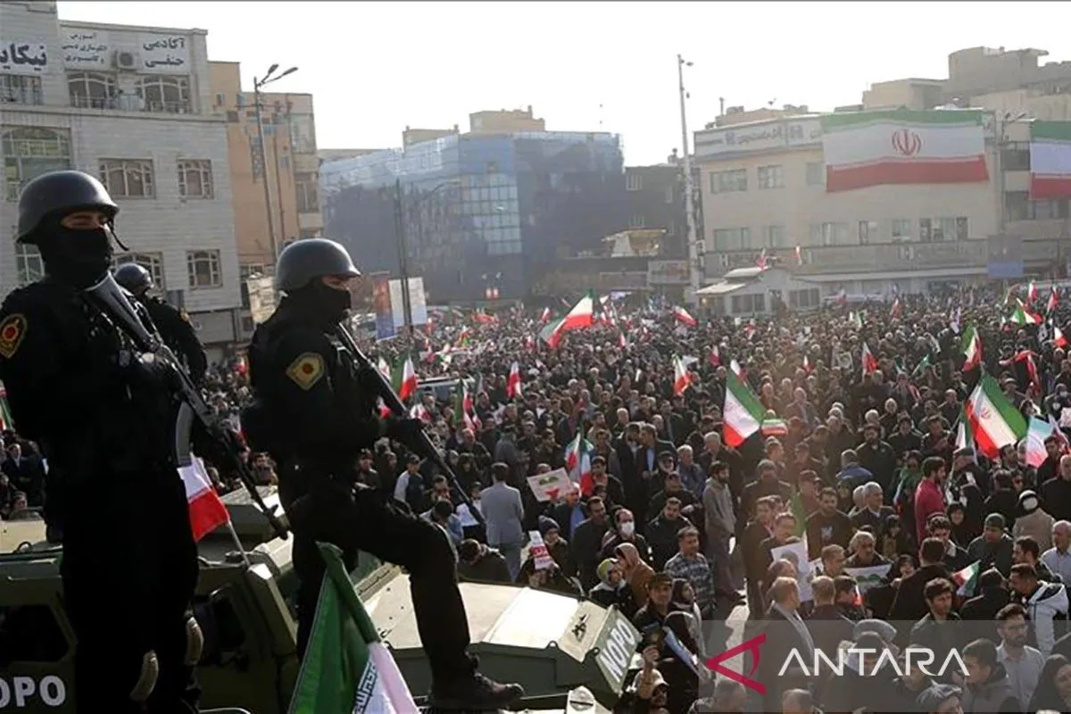 iran pro pemerintah.jpg