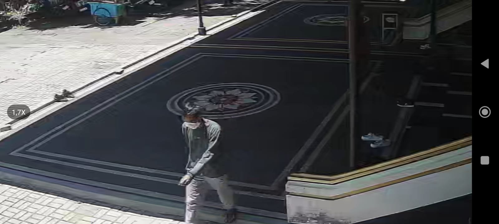 23a4dfb1 a956 4463 8208 86ad9c4f765c