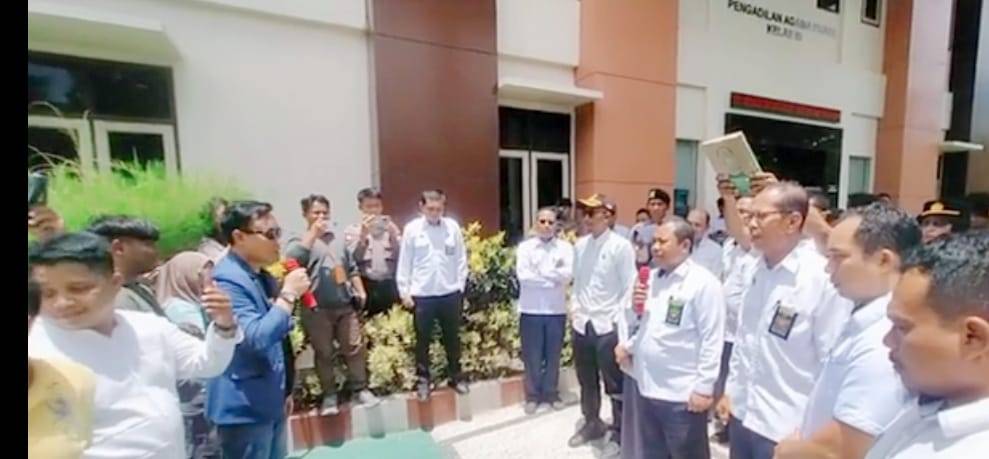 38b9c522 1c79 4e7c 9f17 d1da07fce6ca