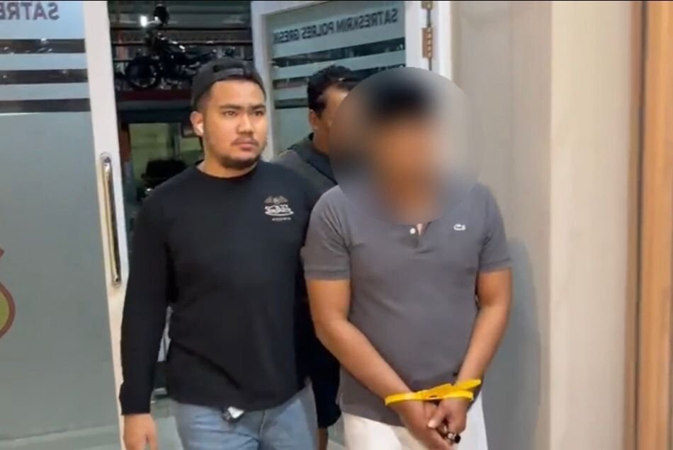 81201855 3321 4a9a be5f 99da00da9f05