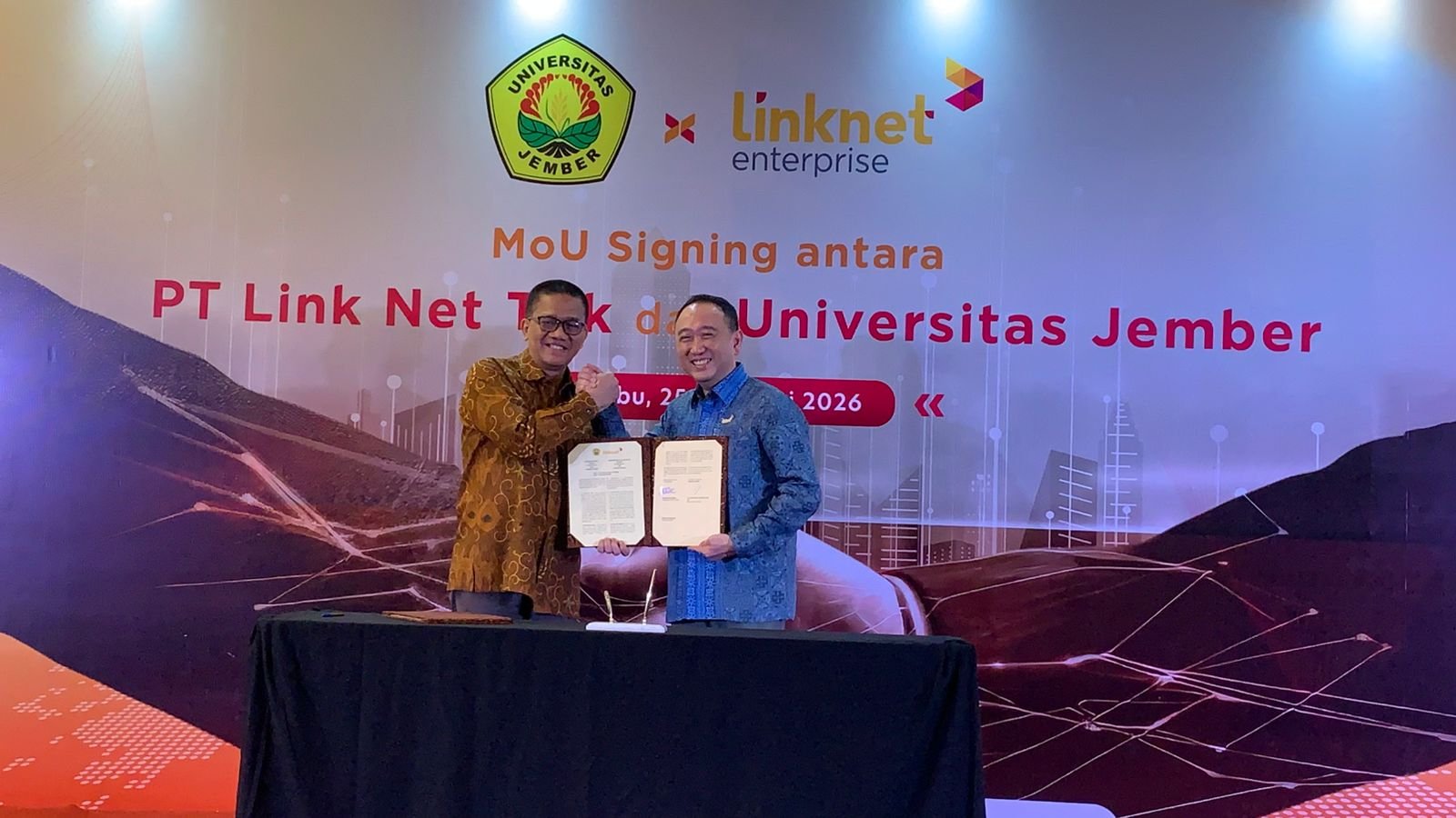 Linknet dan Universitas Jember jalin kolaborasi Smart Campus berbasis AI