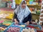 Harga cabai, ayam, telur di Pasar Soponyono Surabaya mulai turun