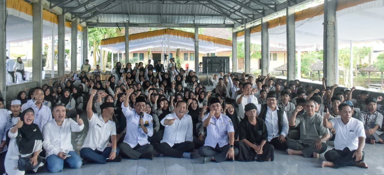 8534e110 8d30 474b a60b dc941f9e0015