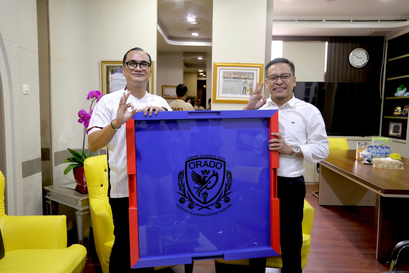 Pengurus Kota Olahraga Domino Indonesia (Orado) Surabaya melakukan audiensi dengan Wakil Ketua DPRD Kota Surabaya, Arif Fathoni