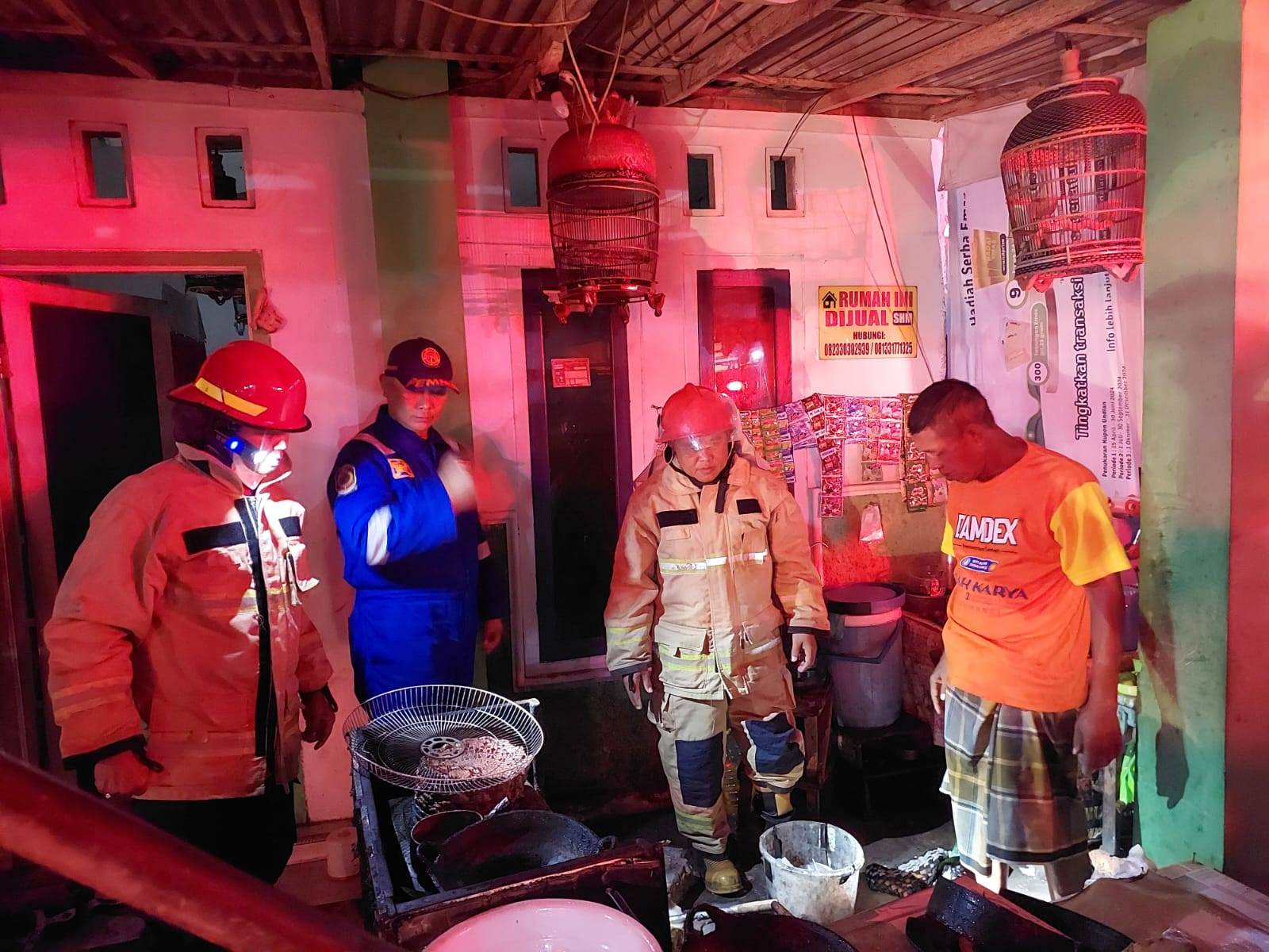 Warung Darplok Sritanjung Banyuwangi Terbakar