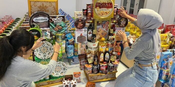 Kebanjiran Pesanan Jelang Lebaran, UMKM Hampers Bojonegoro Panen Cuan 1 WhatsApp Image 2026 03 03 at 5.25.47 PM