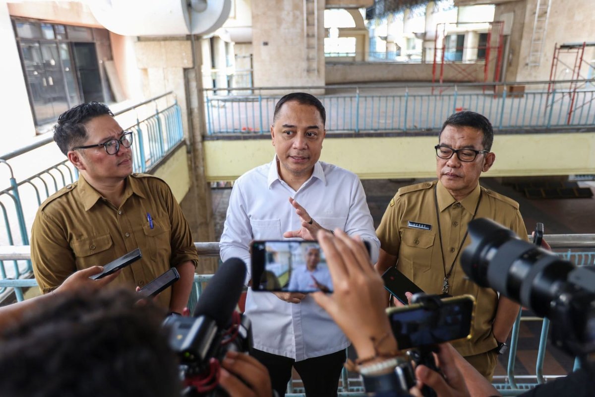 Wali Kota Surabaya Eri Cahyadi