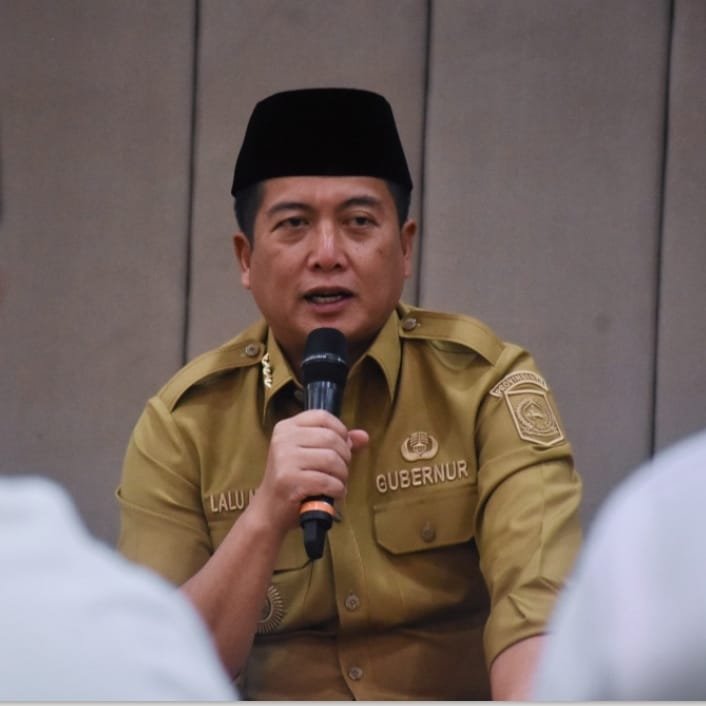 Gubernur NTB Lalu Muhamad Iqbal