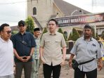 Bupati Jember Muhammad Fawait meninjau pembangunan Foodstreet di Jalan Kartini. (Ist)