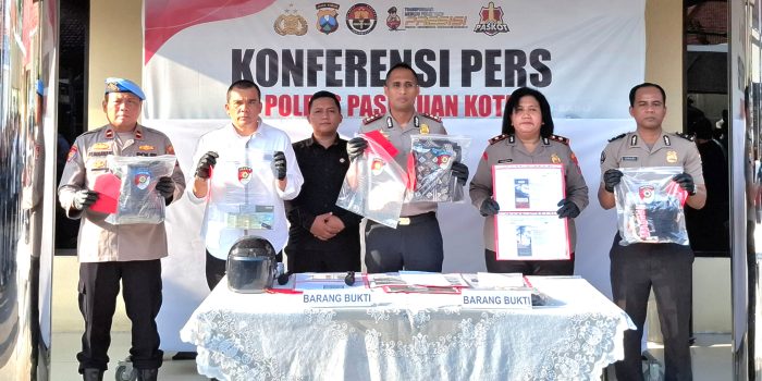 Kapolres Pasuruan Kota AKBP Titus Yudho Uli gelar press release curanmor.