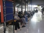 Suasana di Stasiun Jember. (Aji)