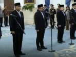 Prosesi pelantikan dan pengambilan sumpah jabatan di Istana Negara.