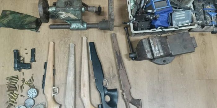 KI BEDIL ANTARA KI BEDIL ANTARA