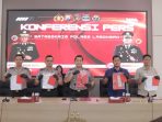 Kapolres Lamongan AKBP Arif Fazlurrahman saat pers rilis ungkap kasus curanmor.