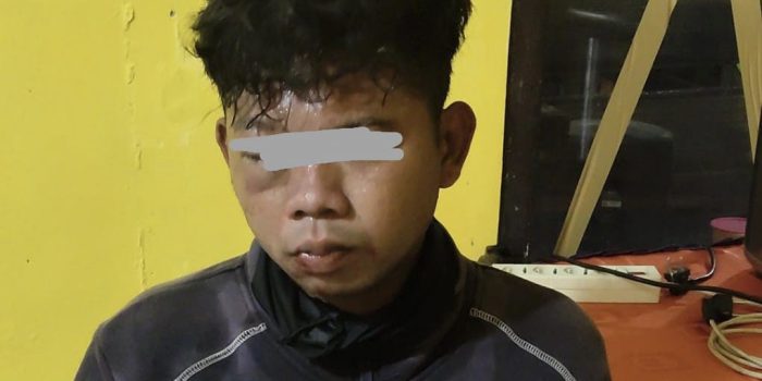 Tersangka BA babak belur.