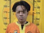 Tersangka BA diamankan Satresnarkoba Polres Lamongan.