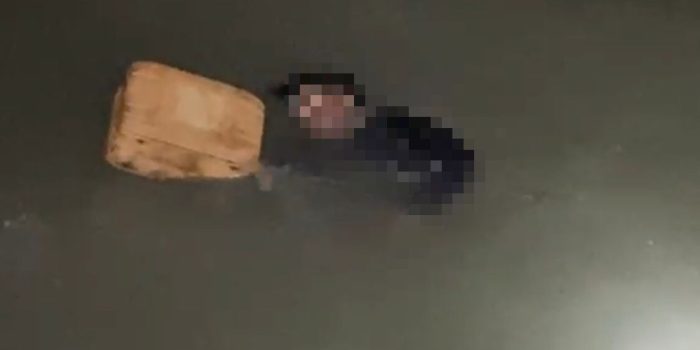 Korban meninggal dunia dalam insiden perahu tenggelam di perairan Gresik.
