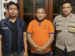Tersangka Jainuri diamankan Polres Gresik.