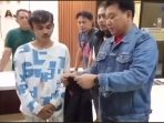 Pelaku MF saat diamankan oleh polisi. (Foto: Ist)