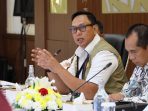 Direktur Utama Bulog Ahmad Rizal Ramdhani saat memimpin Focus Group Discussion bertajuk “Penguatan Strategi Pengendalian Harga Beras dan Optimalisasi Distribusi Pangan Nasional” yang digelar di Gedung Oryza Perum Bulog Jakarta.