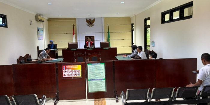 Sidang praperadilan judi online di PN Bangil.