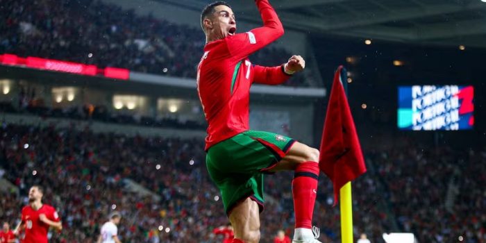 CRISTIANO RONALDO