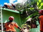 Tim BPBD Nganjuk mendata kerusakan bangunan pasca bencana, strategi penanganan dibagi berjenjang.