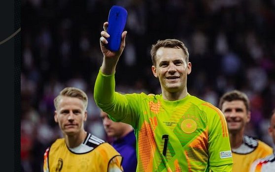 MANUEL NEUER