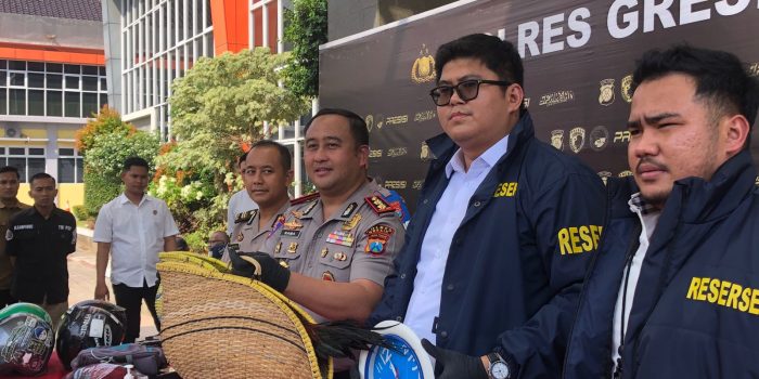 Pers rilis di Mapolres Gresik.