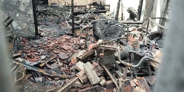 Kondisi Terkini Rumah di Banyu Urip Surabaya yang Terbakar Tewaskan Nenek dan Cucu 1 WhatsApp Image 2026 05 26 at 10.33.13 AM