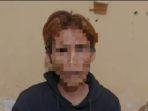 Terduga begal payudara saat diamankan di Polsek Utan Sumbawa.
