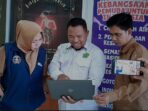 Ketua Iprahumas NTB Suhirman Adita (tengah) bersama Kabid Kepemudaan pada Dinas Dikpora NTB Tarmidzi.