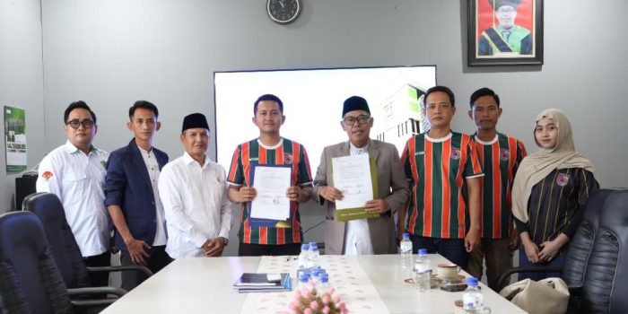 Penandatanganan kerjasama antara Persid dan UIN Khas Jember. (Foto: Ist)