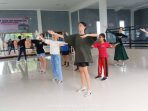 Kegiatan latihan dancesport IODI Kota Blitar. (Ist)