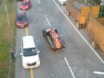 laka jomo Pikap muatan kaca kecelakaan di Tol Jombang-Mojokerto. (Istimewa)