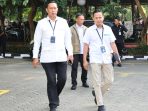 Dirut Bulog Ahmad Rizal Ramdhani bersama Kepala Divisi Hubungan Masyarakat Bulog Tomi Wijaya. (Foto: Ist) Dirut Bulog Ahmad Rizal Ramdhani bersama Kepala Divisi Hubungan Masyarakat Bulog Tomi Wijaya. (Foto: Ist)