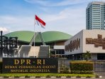 GEDUNG DPR