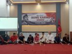 Sarasehan Bulan Bung Karno di kantor DPC PDIP Jombang membahas jejak sejarah kelahiran Soekarno di Ploso. (teguh)
