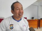 Ketua Perbakin Jombang Agus Budi Hartono saat diwawancara. (istimewa)