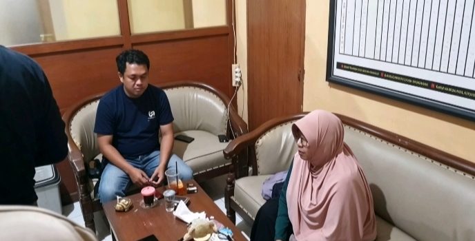 Terduga pelaku copet diamankan dan dimintai keterangan petugas Reskrim Polsekta Nganjuk.