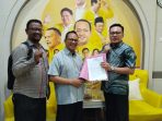 Wakil ketua DPRD kota Surabaya Arif Fathoni menerima audensi dengan Koalisi Disabilitas Surabaya. (Sugiantoro)