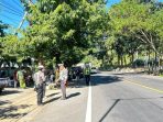 Polisi saat melakukan olah TKP