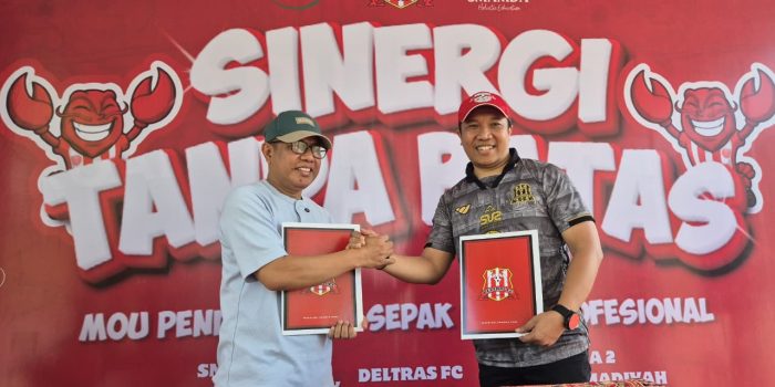 Kepala SMAMDA dan CEO Deltras menandatangi MOU. (Foto: Ist/dok Deltras)