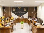 Pembahasan Raperda BMD di Ruang Komisi A DPRD Bojonegoro. (Foto: Ist)