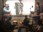 Karya seni bayangan (shadow art) hasil kreasi Jumaadi. (Foto: Achmad Adi Nurcahya) Karya seni bayangan (shadow art) hasil kreasi Jumaadi. (Foto: Achmad Adi Nurcahya)