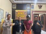 Tersangka diamankan di Mapolsek Paciran Polres Lamongan. (Foto: Ist) Tersangka diamankan di Mapolsek Paciran Polres Lamongan. (Foto: Ist)