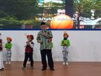 Mendikdasmen Abdul mu'ti peringatan Hari Anak Nasional di Universitas Muhammadiyah Sidoarjo. (Foto: Achmad Adi Nurcahya)